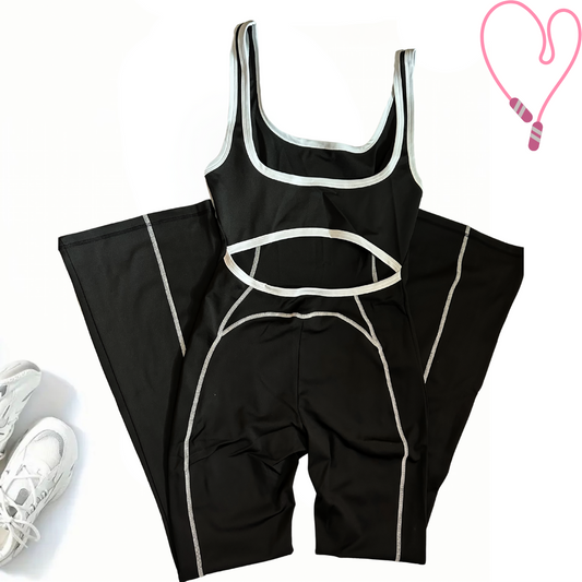 Chic Black & White Flare