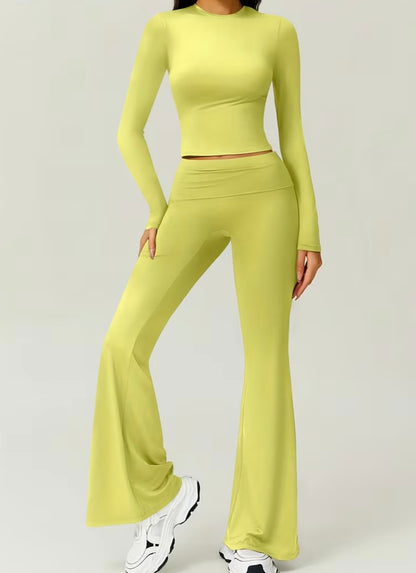 Women’s Seamless Flare Gym Set