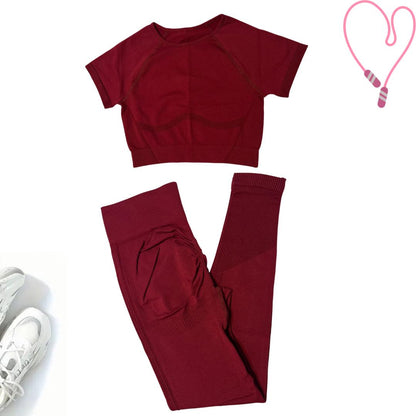 UrbanEase Crop T-Shirt Set