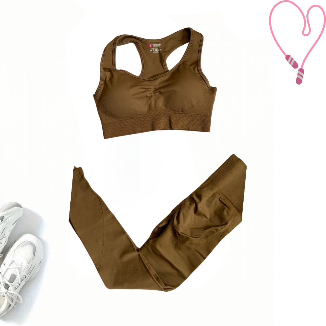 Two-Piece Solid Set